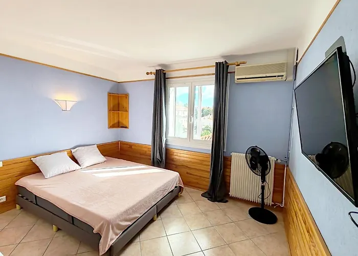 L'escapade Lumineuse Apartament