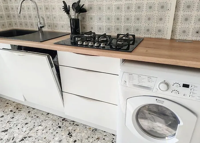 L'escapade Lumineuse Apartament *